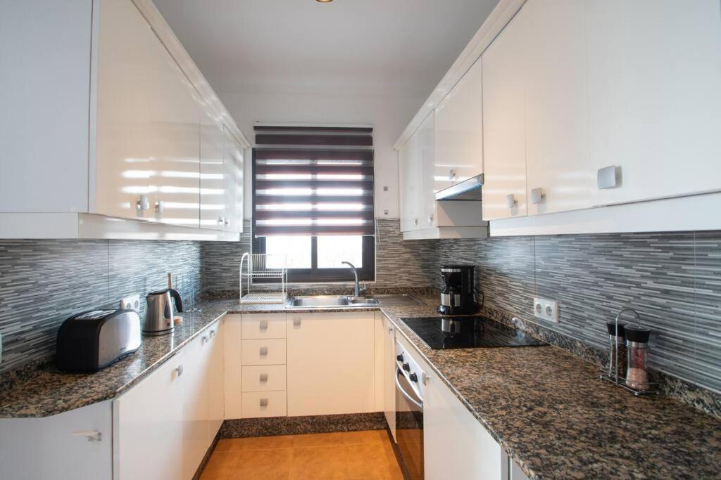Casa Marlay Spacious, Heated Pool, Bbq & Fast Wi-Fi Only 15 Minutes Walk To Town Playa Blanca  Exteriér fotografie