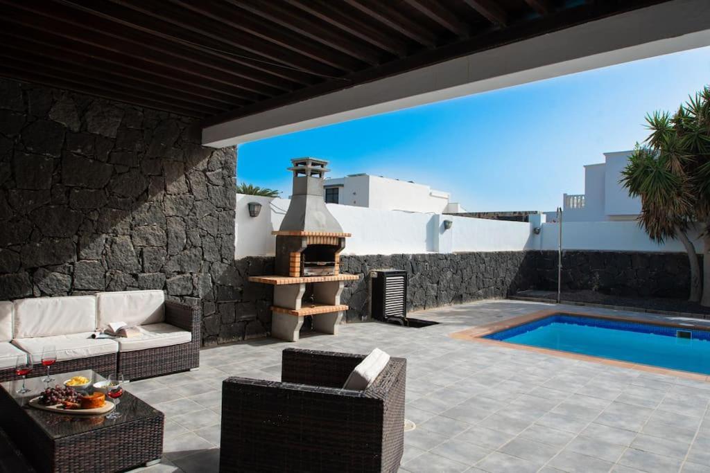 Casa Marlay Spacious, Heated Pool, Bbq & Fast Wi-Fi Only 15 Minutes Walk To Town Playa Blanca  Exteriér fotografie