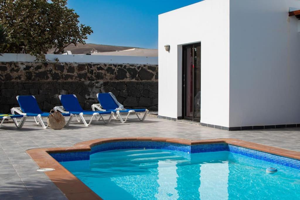 Casa Marlay Spacious, Heated Pool, Bbq & Fast Wi-Fi Only 15 Minutes Walk To Town Playa Blanca  Exteriér fotografie